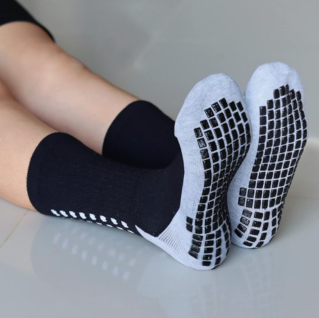 SmoothSpine™ Non-Slip Sleep Socks